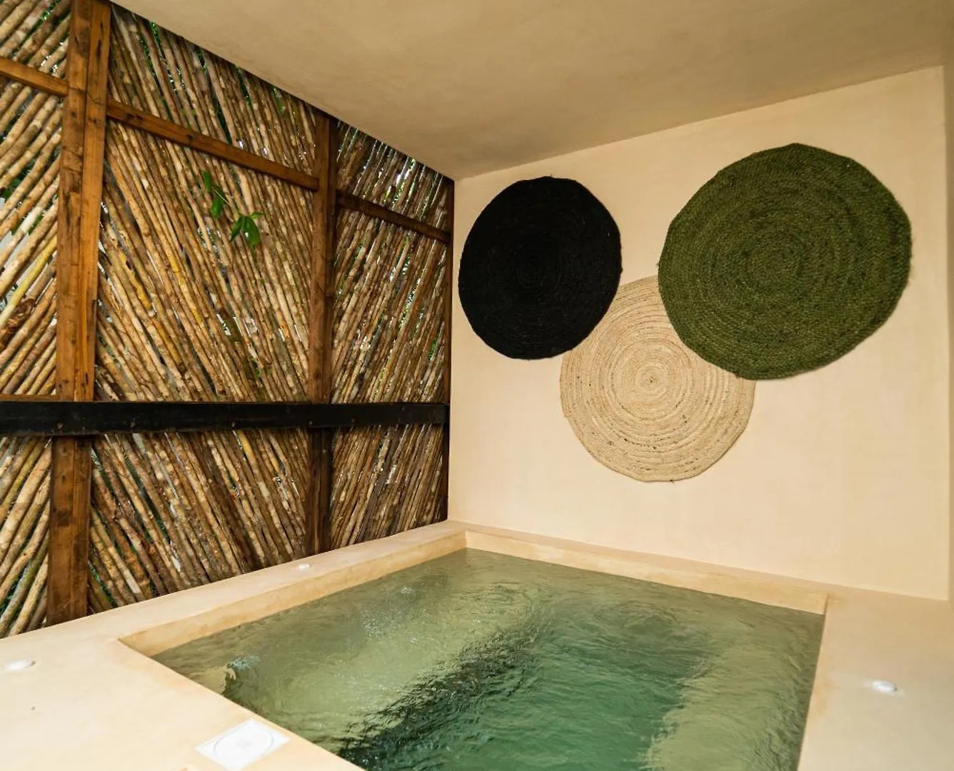 Aptos Chen Luum Tulum